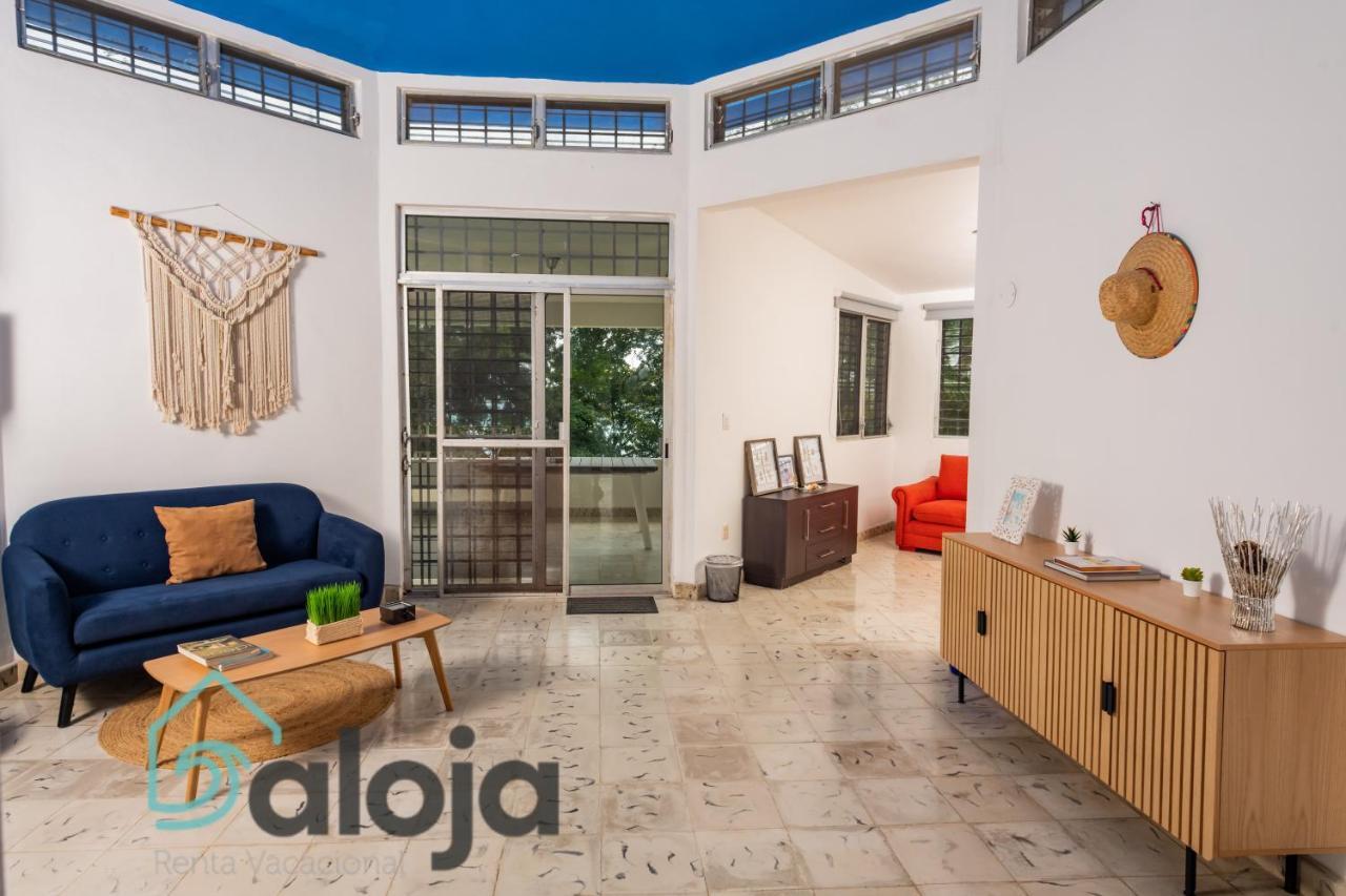 Villa Xtohil With Private Access To The Magic 7 Colors Lagoon Bacalar Luaran gambar