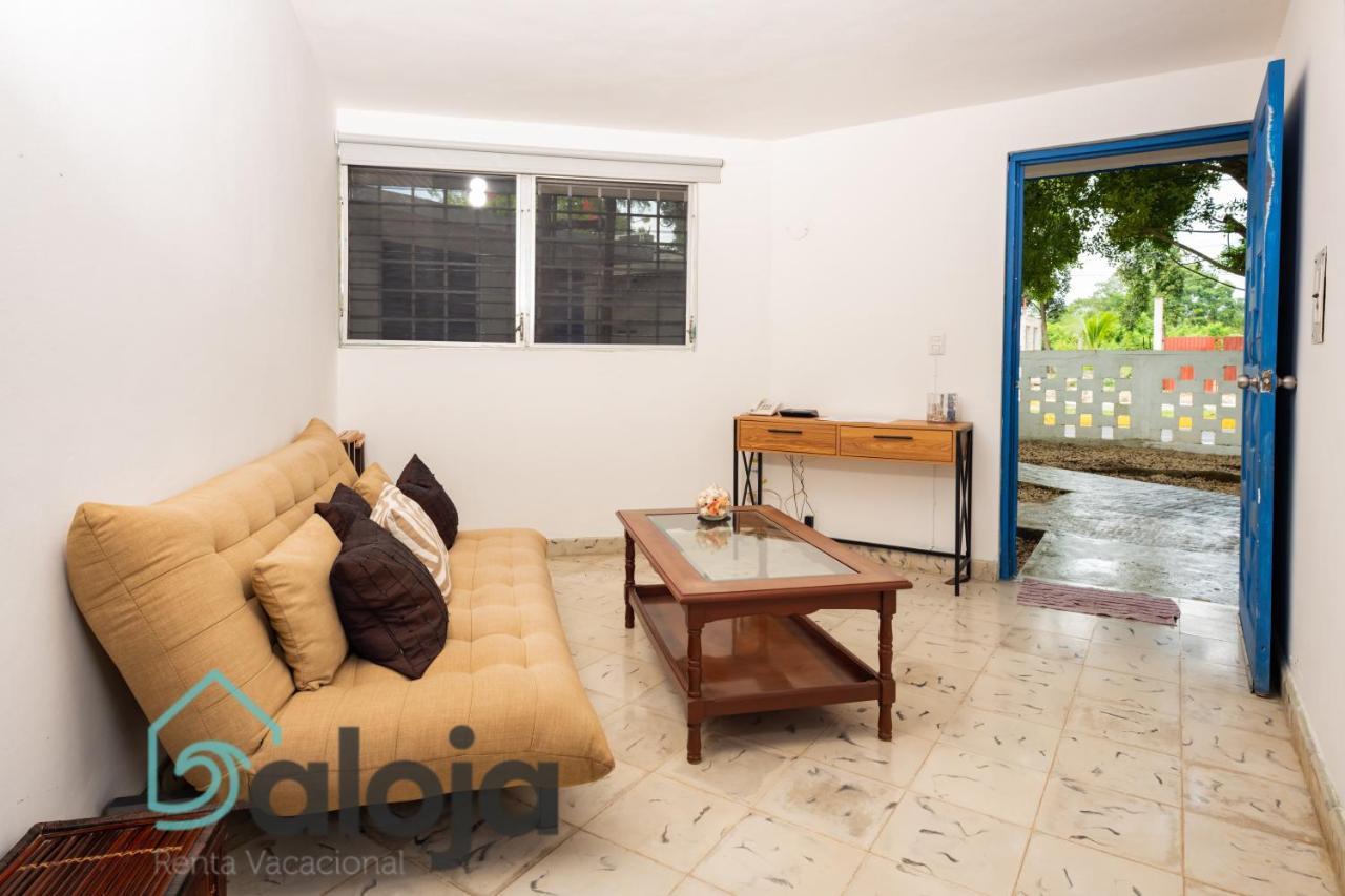 Villa Xtohil With Private Access To The Magic 7 Colors Lagoon Bacalar Luaran gambar