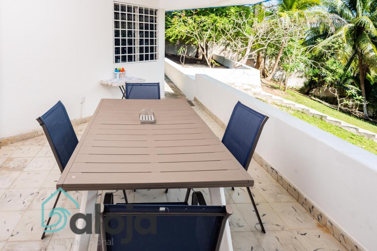 Villa Xtohil With Private Access To The Magic 7 Colors Lagoon Bacalar Luaran gambar